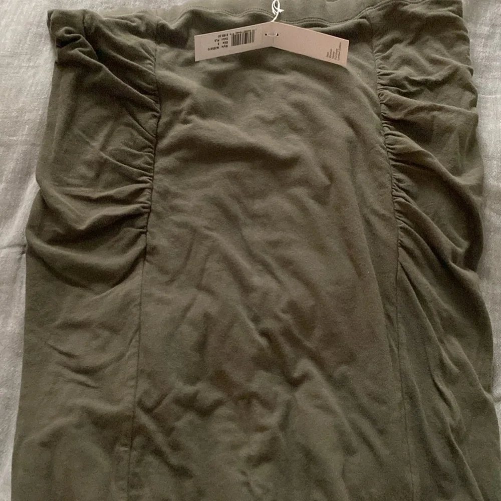 NWT James Perse khaki green cotton skirt size 3 fits L-XL - Picture 3 of 6